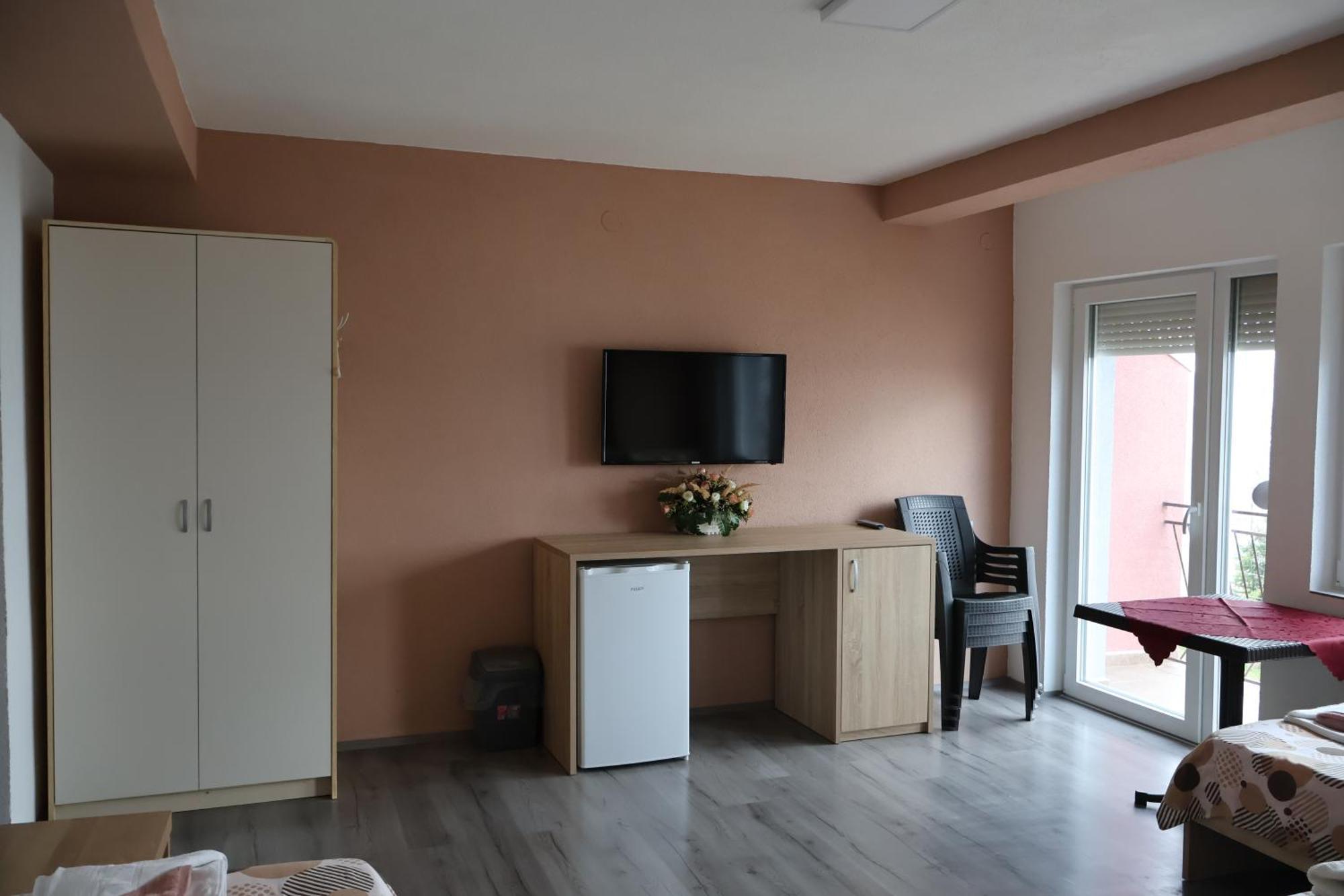 Ajkoski Apartments Peštani 外观 照片